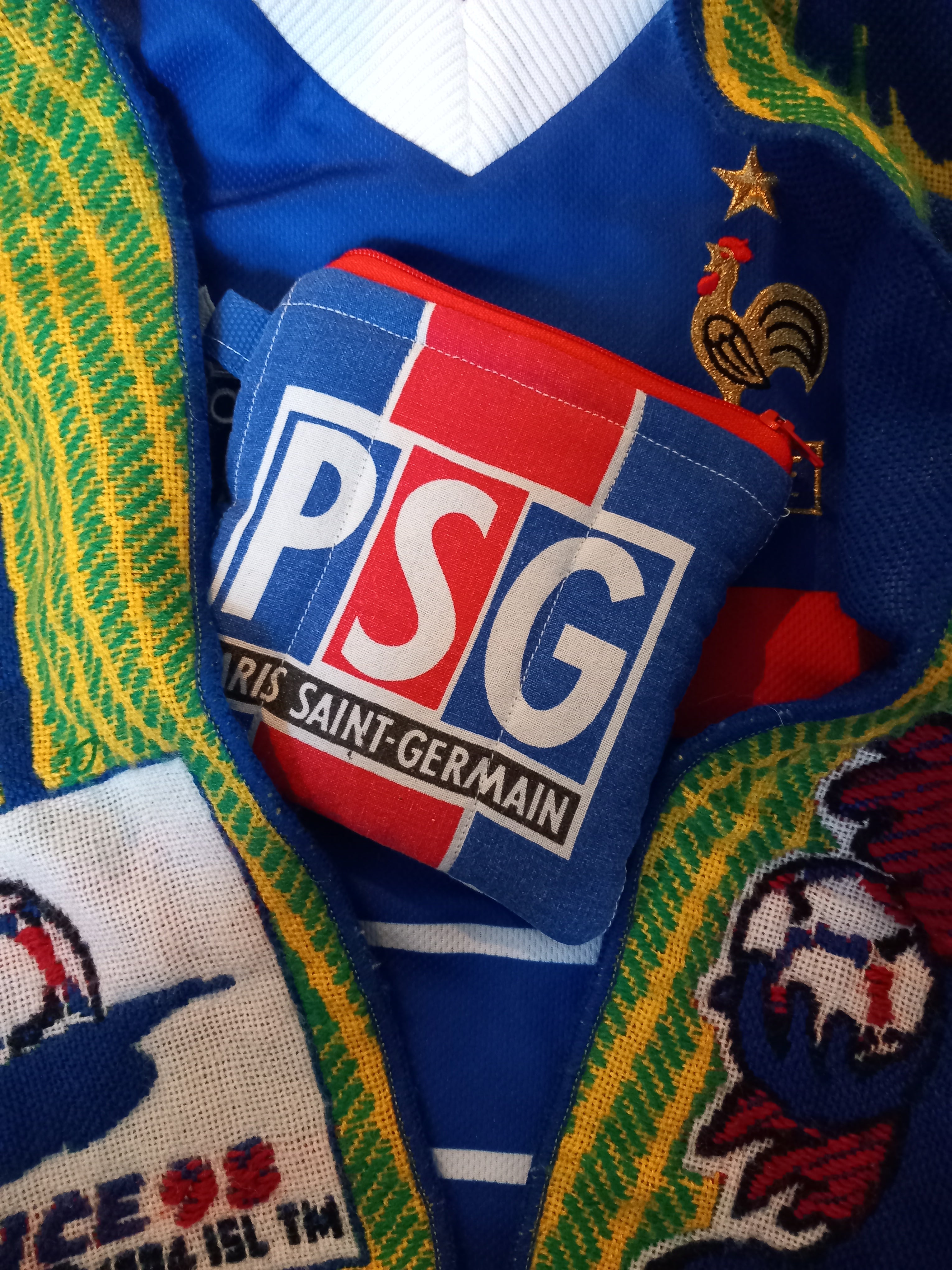 Pochettes Foot Dimanche x Cool Bernie Image