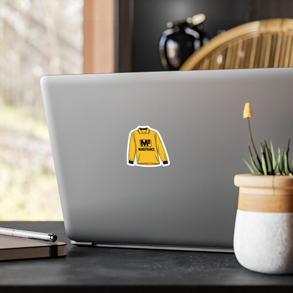 Sticker Maillot Manufrance Jaune