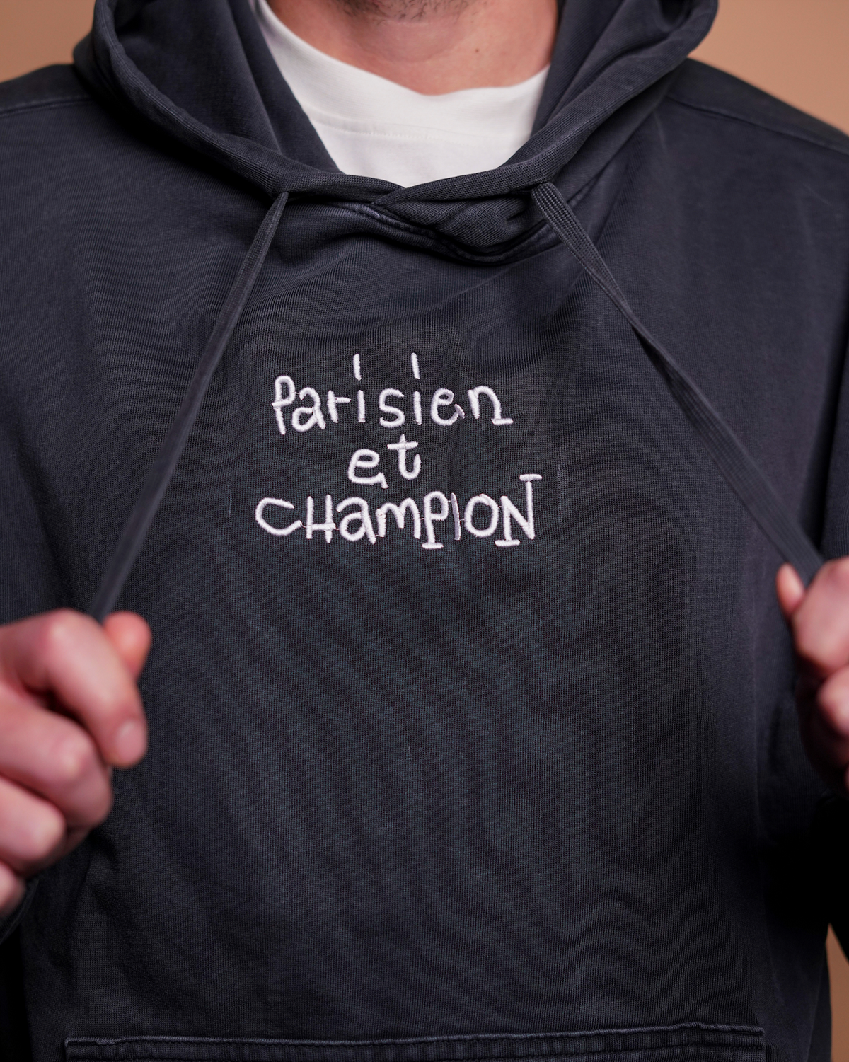 Sweat Capuche Parisien et Champion - Jenikäe x Foot Dimanche