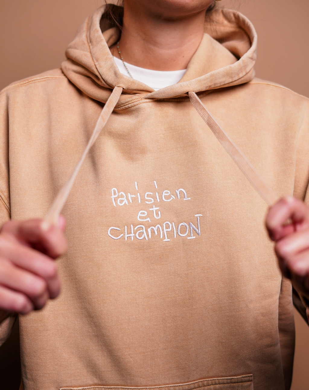 Sweat Capuche Parisien et Champion - Jenikäe x Foot Dimanche