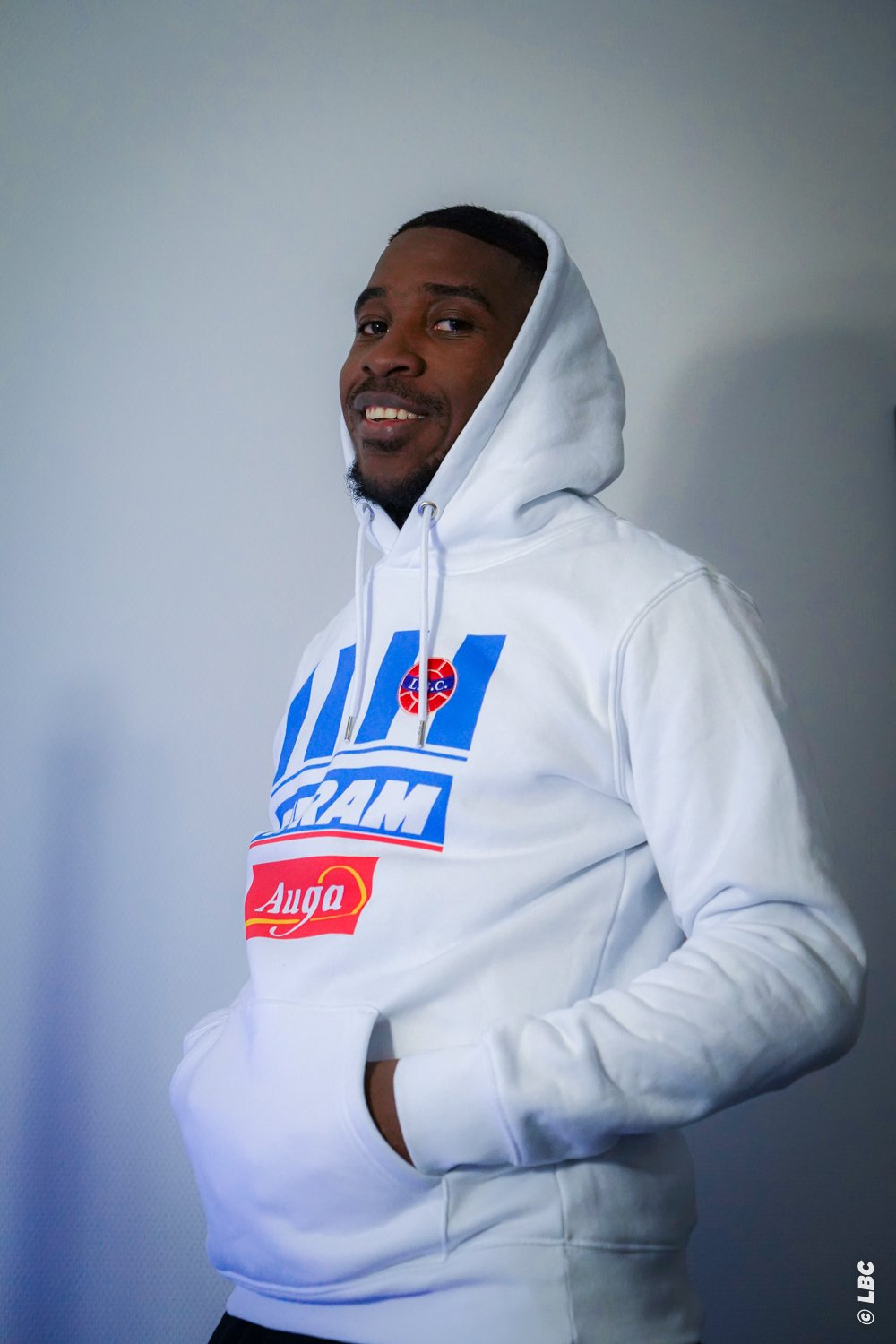 La Berrichonne de Châteauroux et Foot Dimanche lancent une collection La Berrichonne de Châteauroux et Foot Dimanche lancent une collection